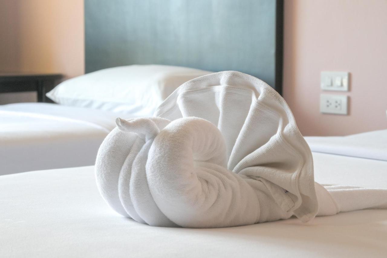 Anchanlina Hotel - Sha Plus Chalong Buitenkant foto